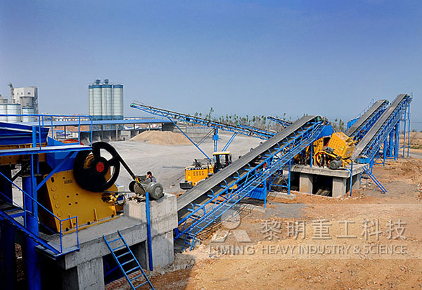 750*1060顎式破碎機(jī)